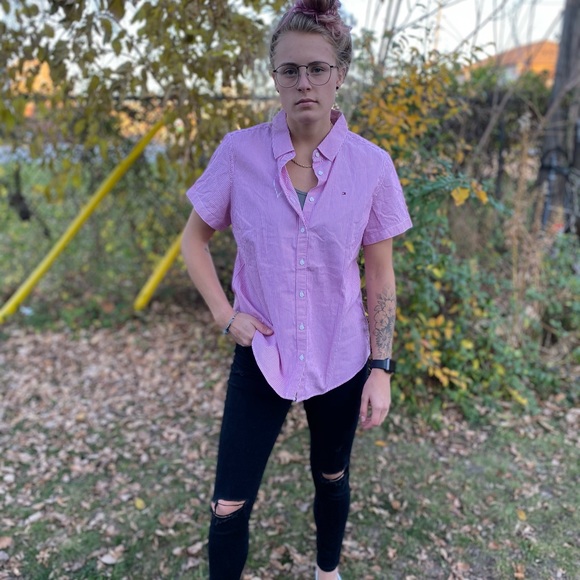 Button up - Picture 2 of 2